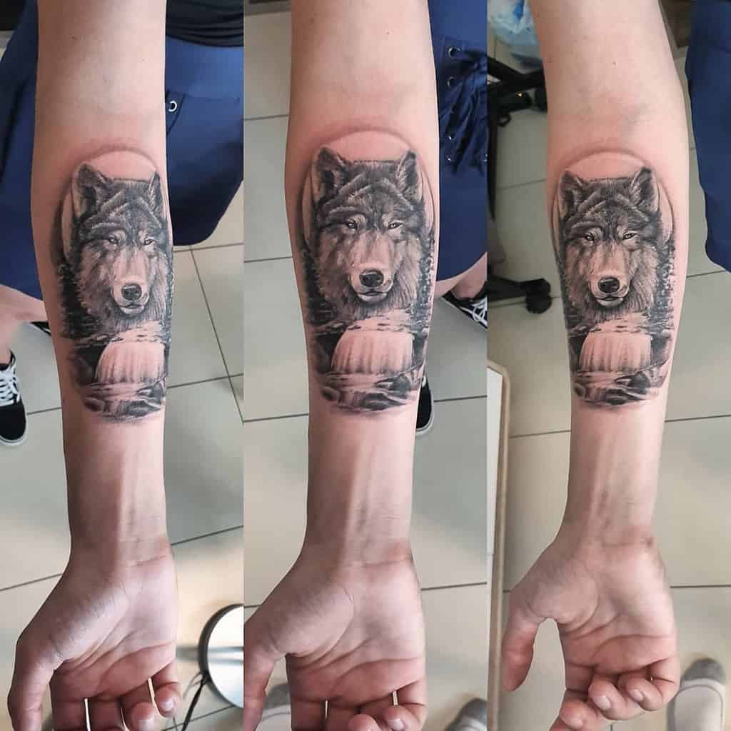 Small Wolf Forearm Tattoo aebischer_keev