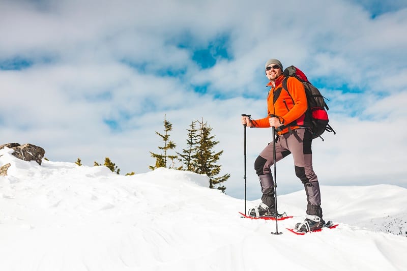 Snowshoeing-Best-Outdoor-Hobby-For-Men