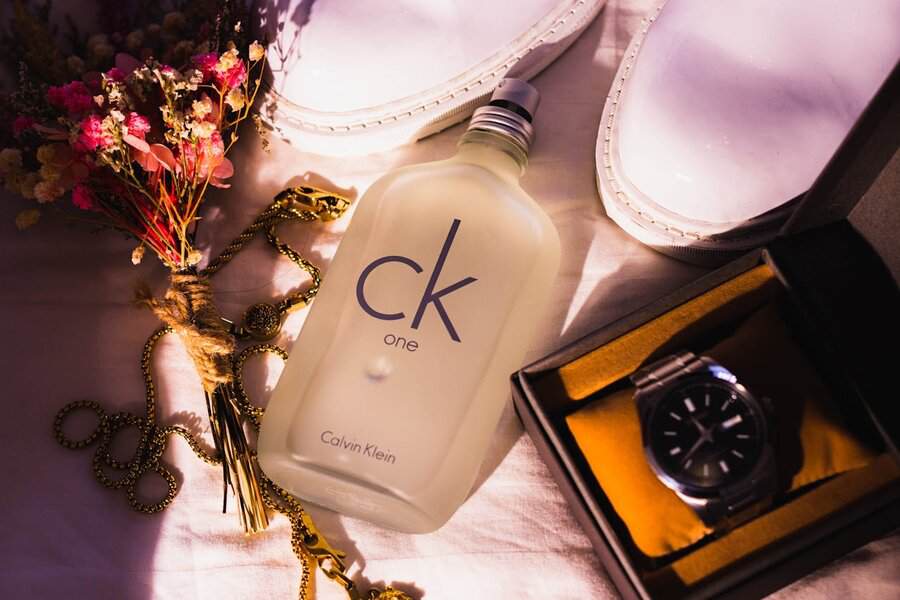 Valentine’s Day Gift Guide for Him: Fragrance, Grooming & Style Essentials
