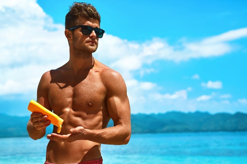Sunscreen-Skincare-Routine-for-Men