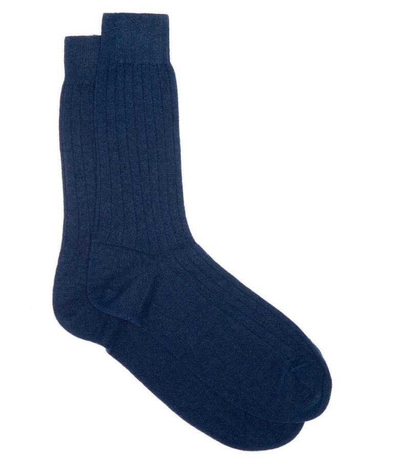 12 Best Socks for Men [2024 Buyer's Gudie]