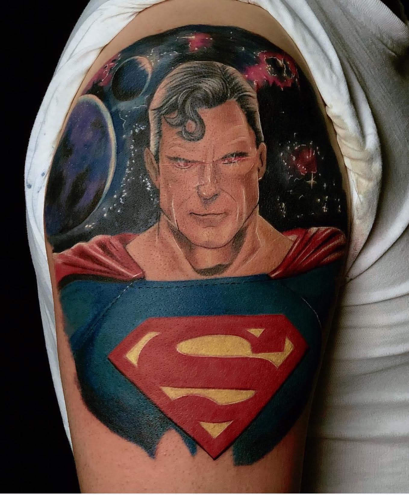 Superman Shoulder Tattoo -ricardo_rico_tattoo