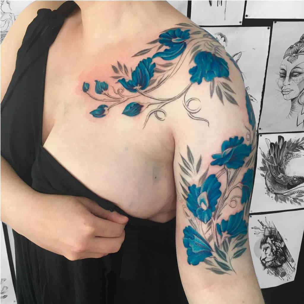 Sweet Pea Flower Shoulder Tattoo morag_skinscapetattoo