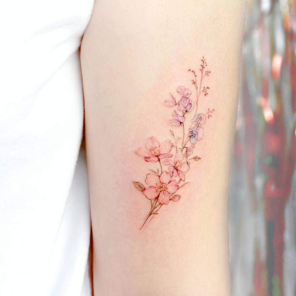 Sweet Pea Flower Upperarrm Tattoo tattooist_flower