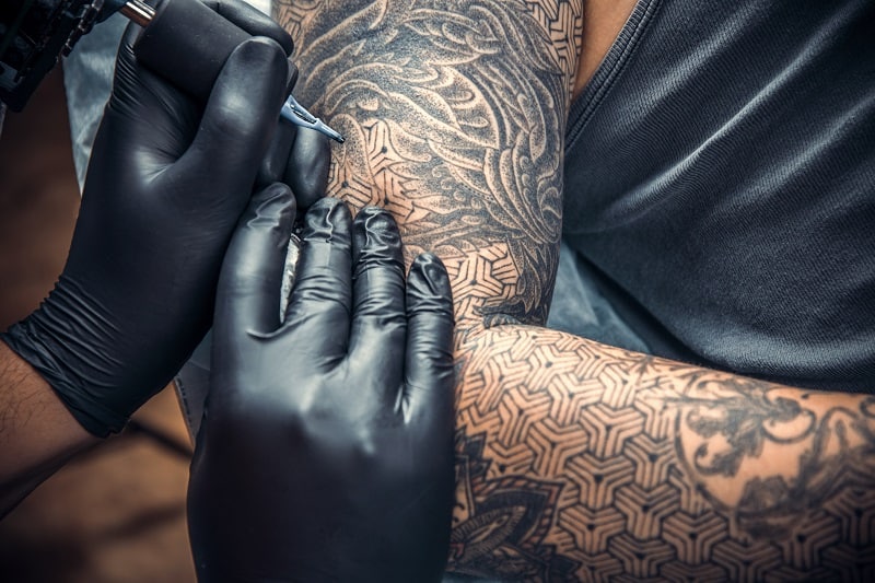 Tattoo Pain Chart 101 – Der am wenigsten schmerzhafte Ort, um sich tätowieren zu lassen