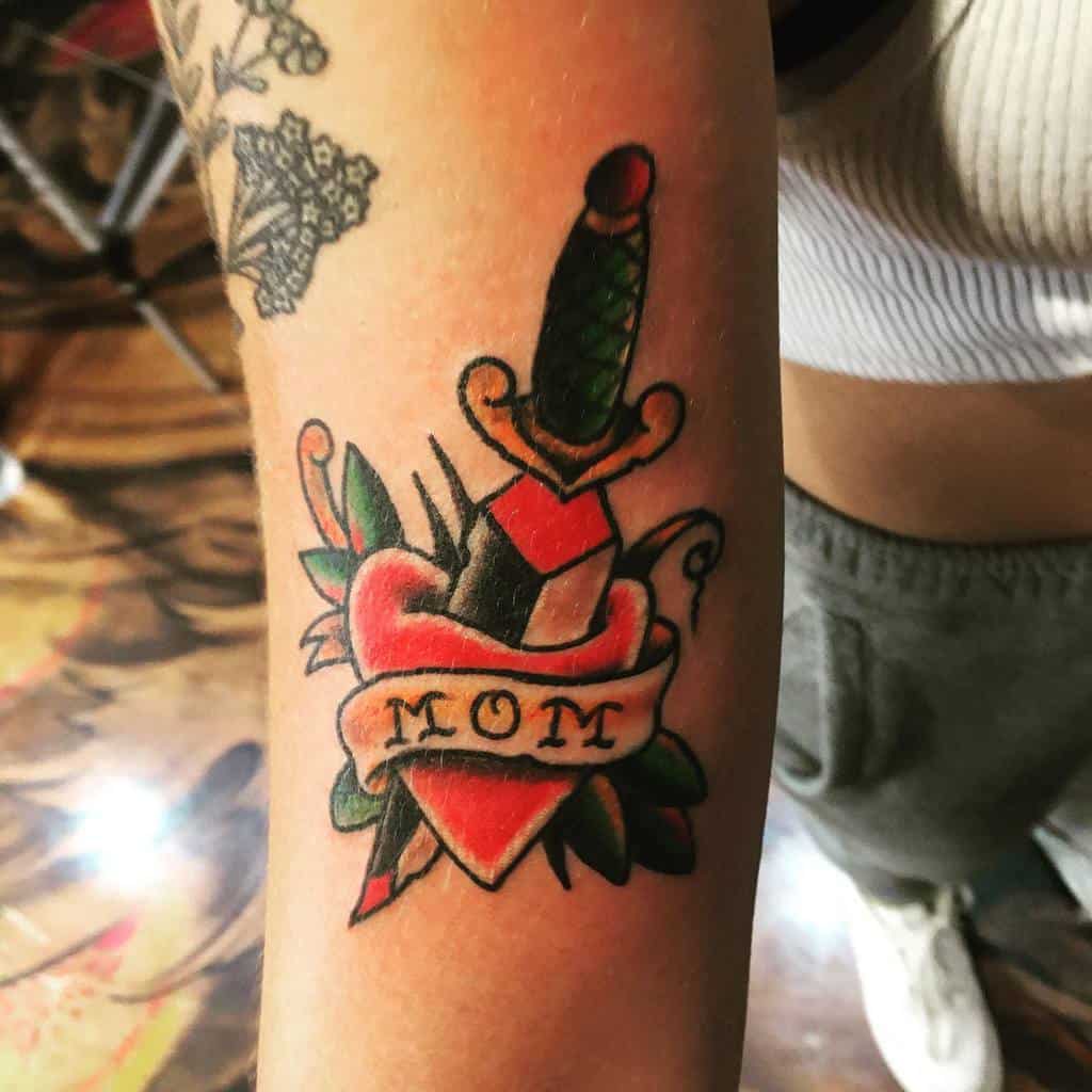 Traditional Mom Heart Tattoo donjuantattoos