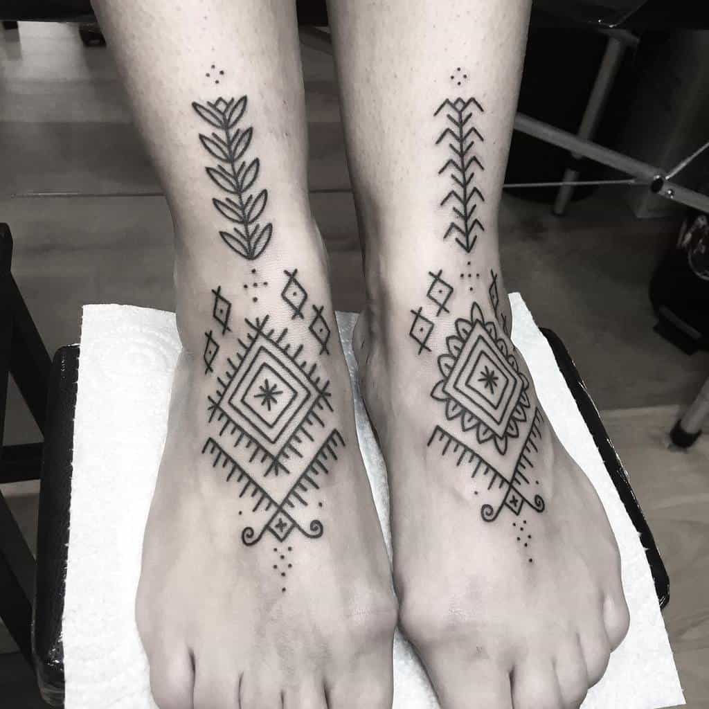 Tribal Ankle Tattoos for Women awa.tattooer