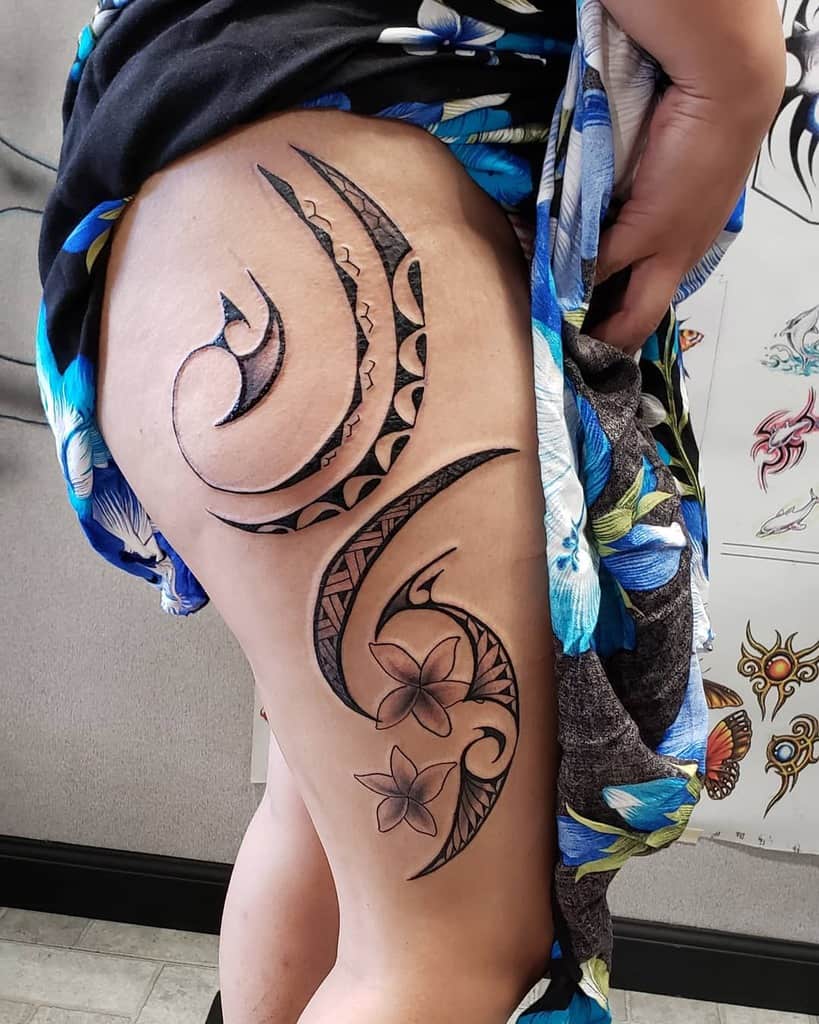 Tribal Hip Tattoos for Women ink_by_bula