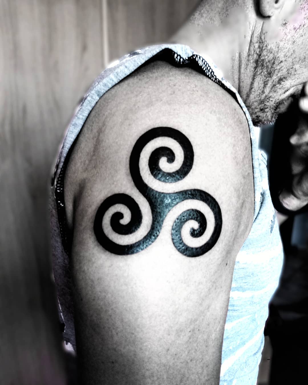 Simple Triskelion Tattoo -artemisia.absinthium.tattoo
