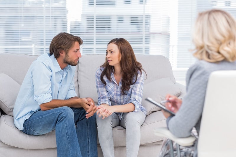 Try-Couples-Counseling-To-Make-It-Work-With-an-Ex