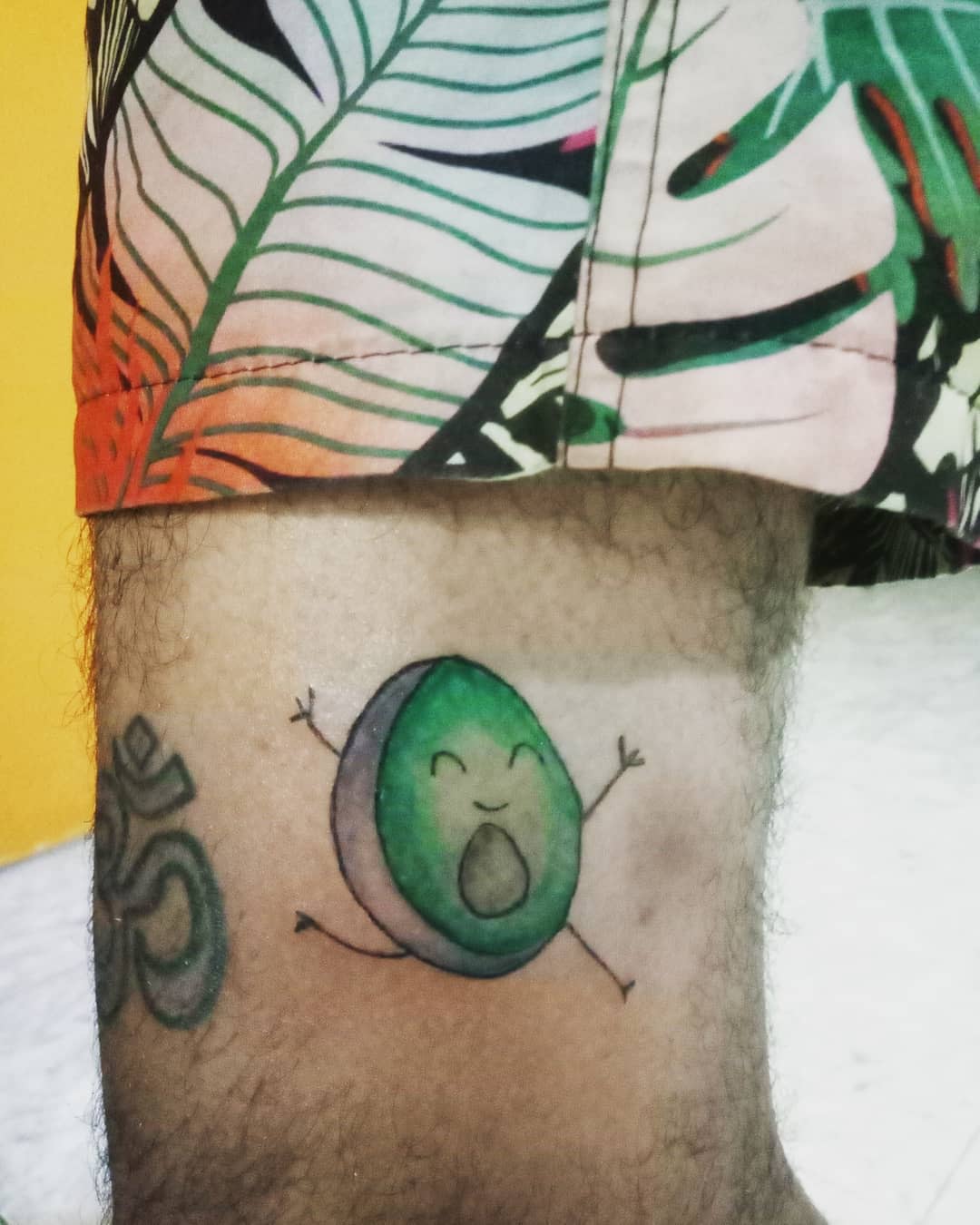 Avocado Vegan Tattoo -babys_tatto