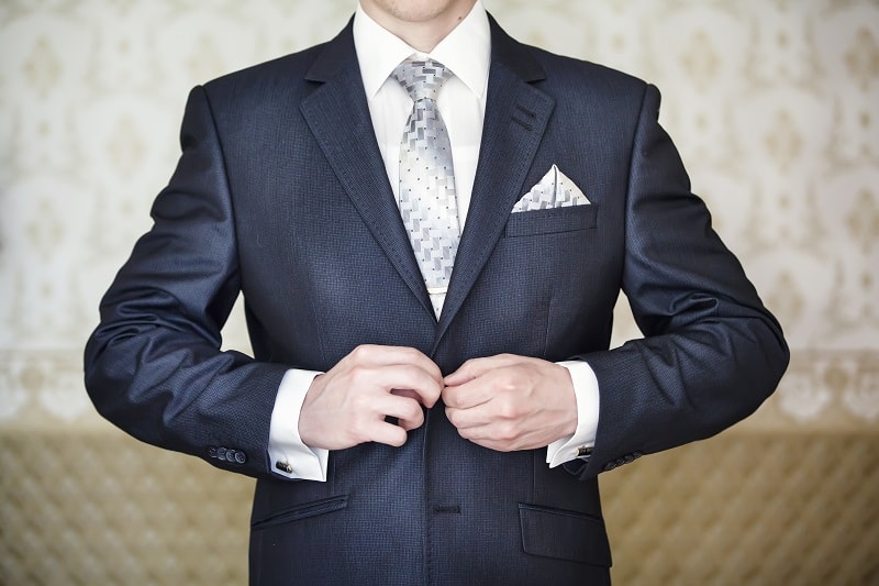 Tie Clip vs. Tie Bar: Everything You Need To Know