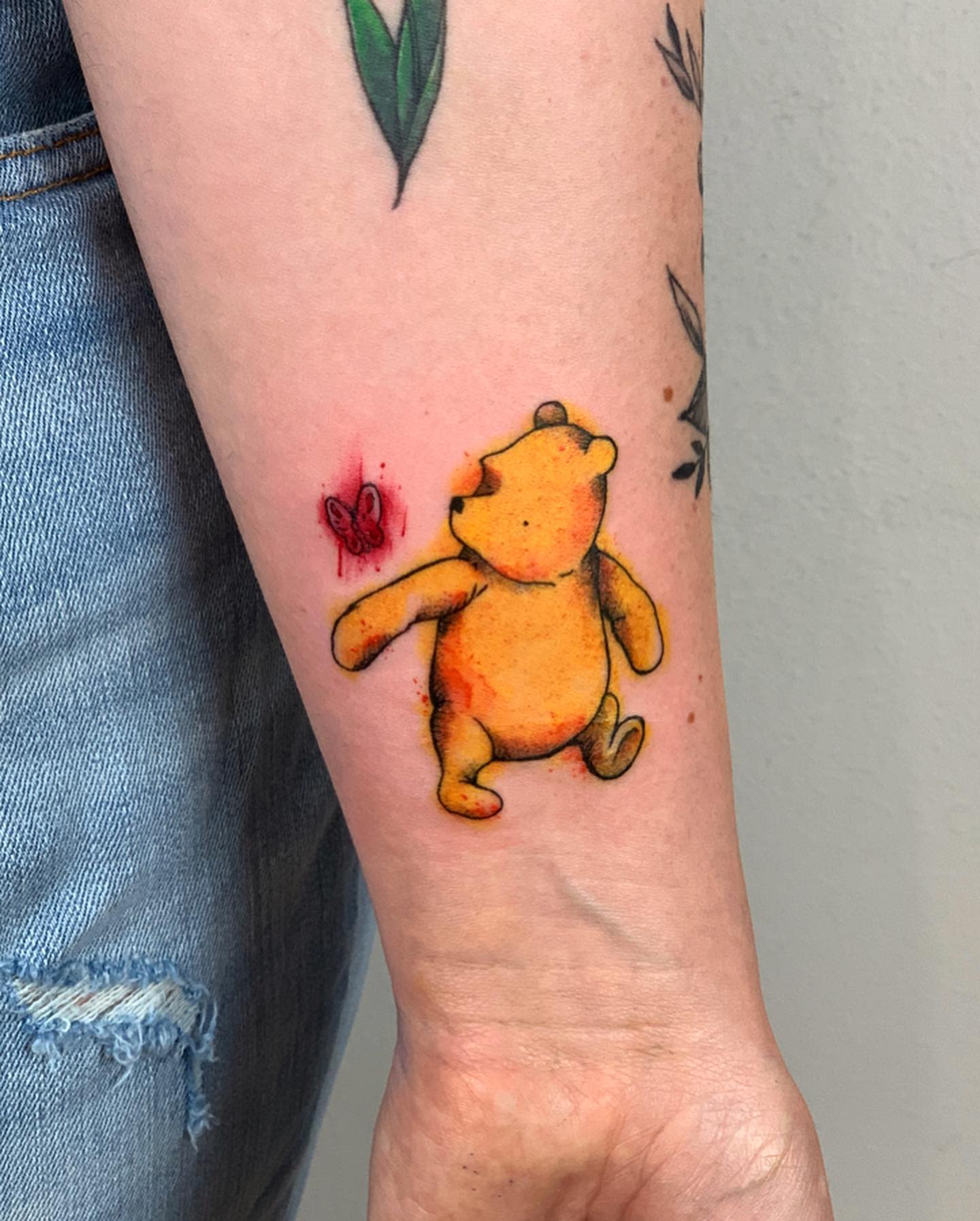 Tatuaje de Winnie the Pooh en acuarela -wixien_custom.ink