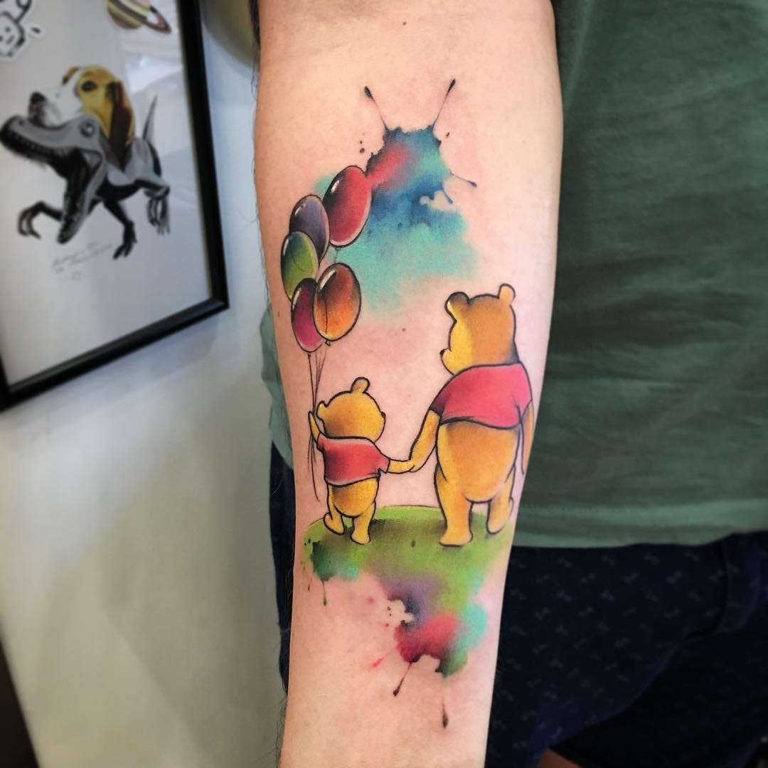 Tatuaje de Winnie the Pooh en acuarela -ydtattoo
