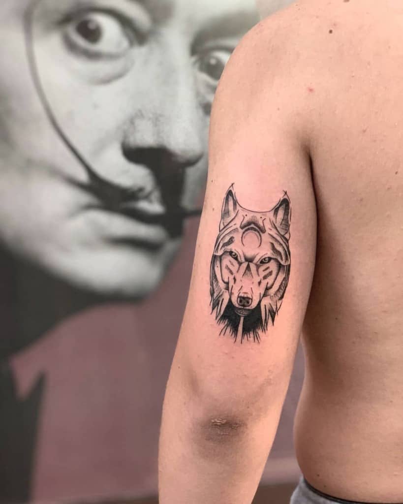 Wolf Upper Arm Tattoos alessio_ptc