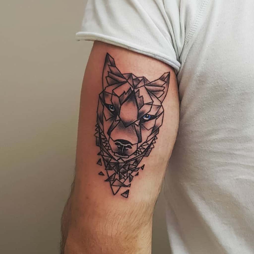 Wolf Upper Arm Tattoos inktouch.tattoo_joker