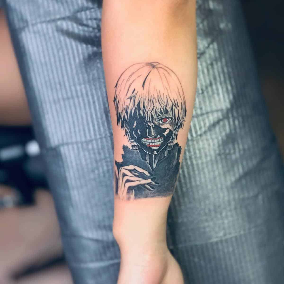 Taylor テイラー on X One of my best friends finally got to tattoo me  again This time I asked her to design a Tokyo ghoul themed one I love how  it came