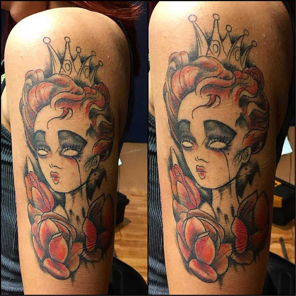 25 Fantastic Queen Of Hearts Tattoos Ideas and Designs