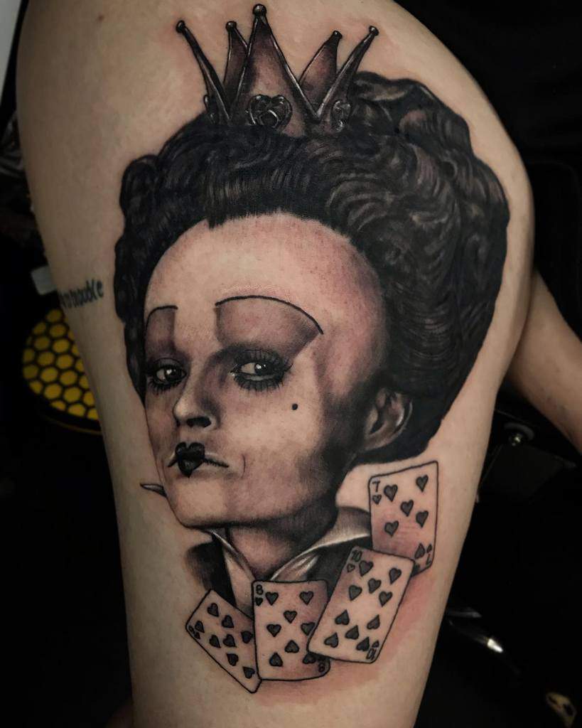 15 Queen Of Hearts Tattoo