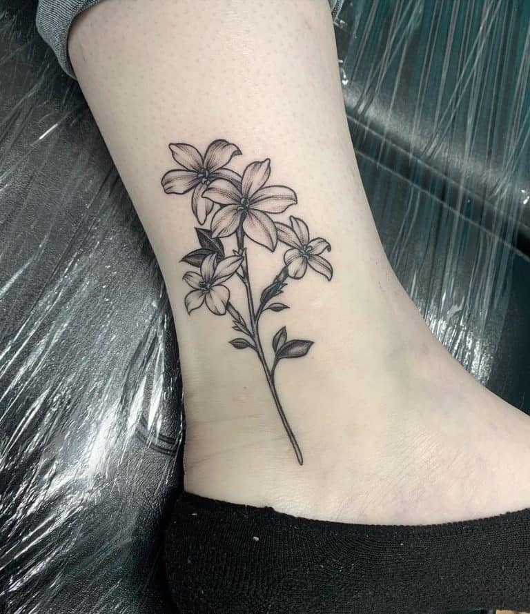 41 Simple Flower Tattoo Ideas [2023 Inspiration Guide]