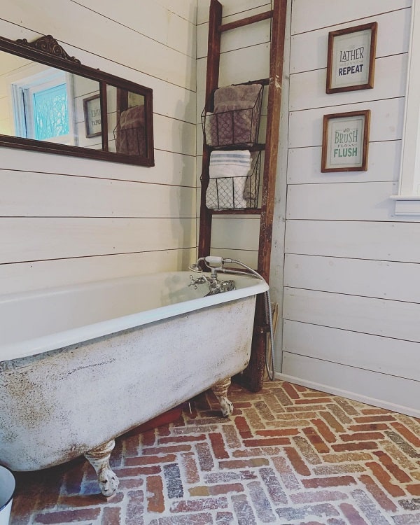 Antique Decor Shabby Chic Farmhouse Bathroom E.b.byfarmandsea