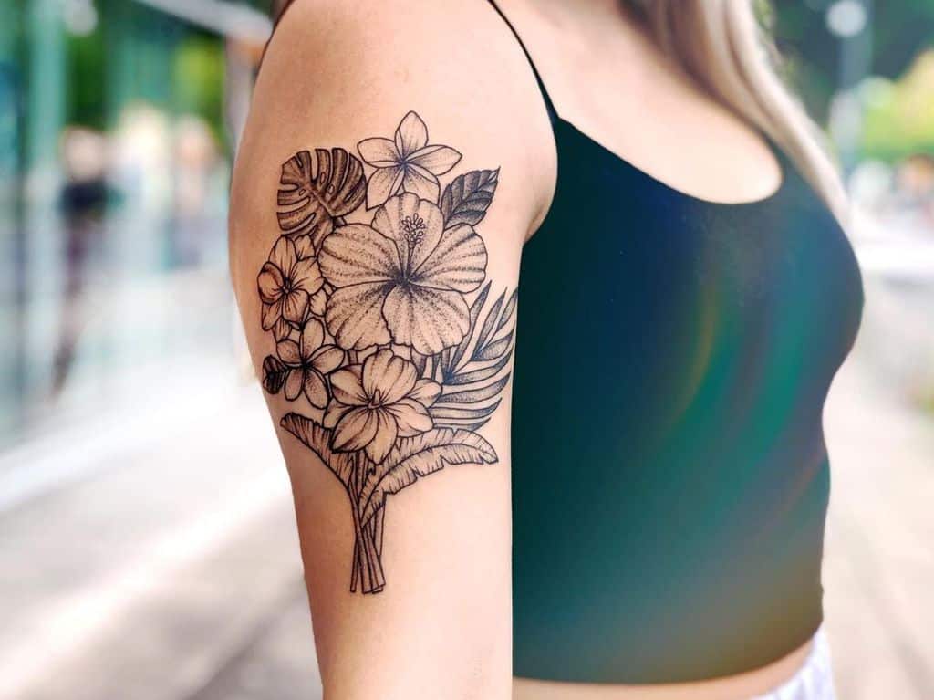 Simple Plumeria Tattoo | Plumeria tattoo, Hawaii tattoos, Frangipani tattoo