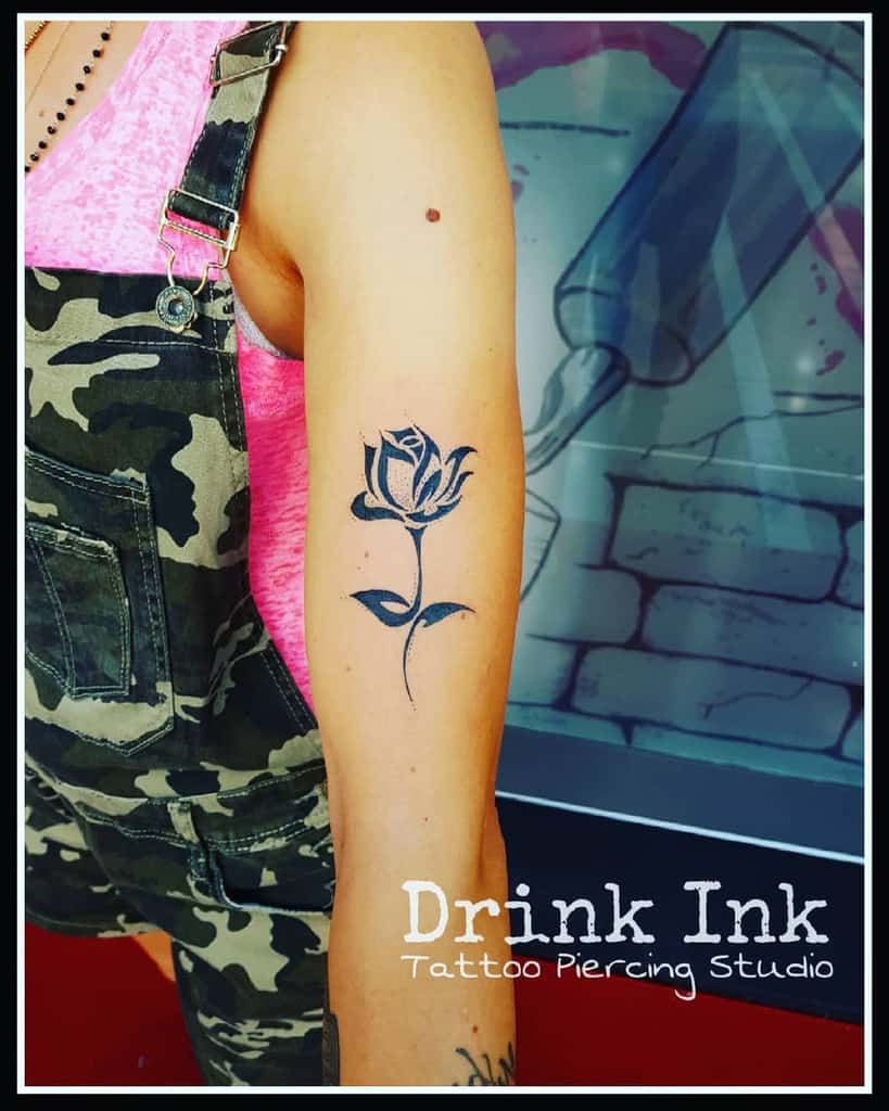 arm tribal rose tattoos drinkinkalassio