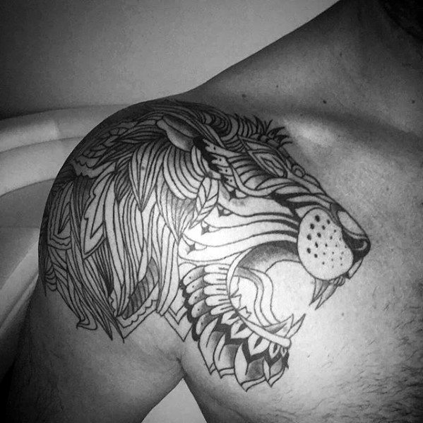Artistic Guys Lion Shoulder Tattoo Design Ideas