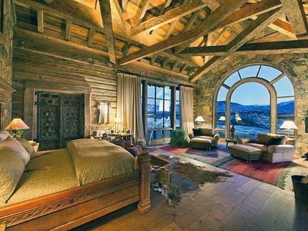 cabin-style bedroom