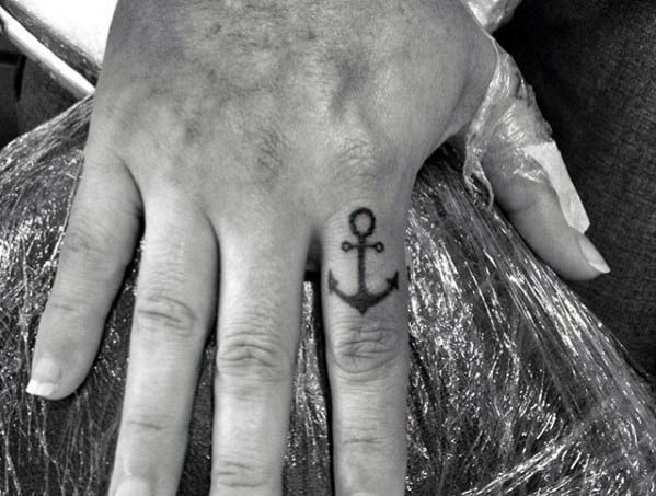Awesome Simple Anchor Tattoos For Men On Fingers