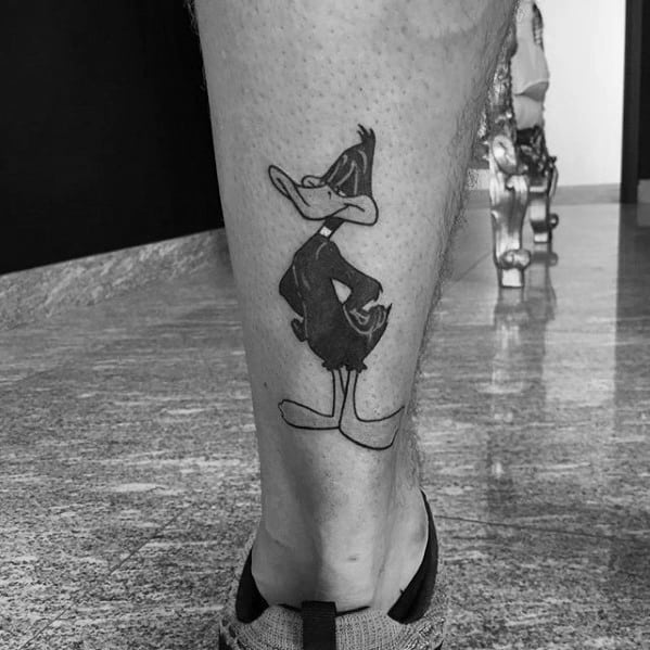 Back Of Leg Daffy Duck Mens Tattoo With Looney Tunes Design