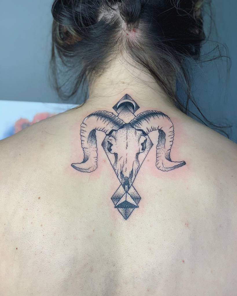 back ram skull tattoo bratty_ink