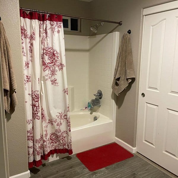 bathroom-curtain-ideas-small-image-5
