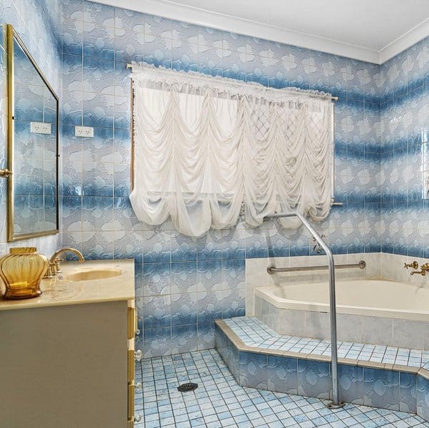 bathroom-curtain-ideas-window-image-5