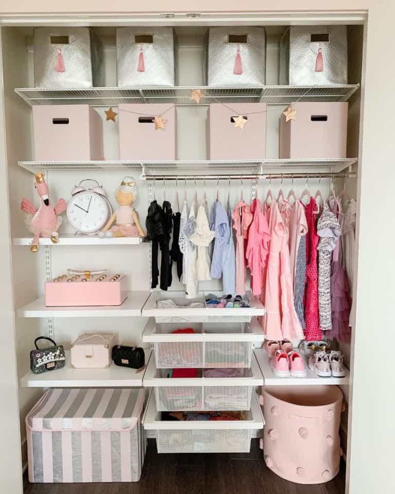 82 Clever Bedroom Organization Ideas for a Peaceful Haven