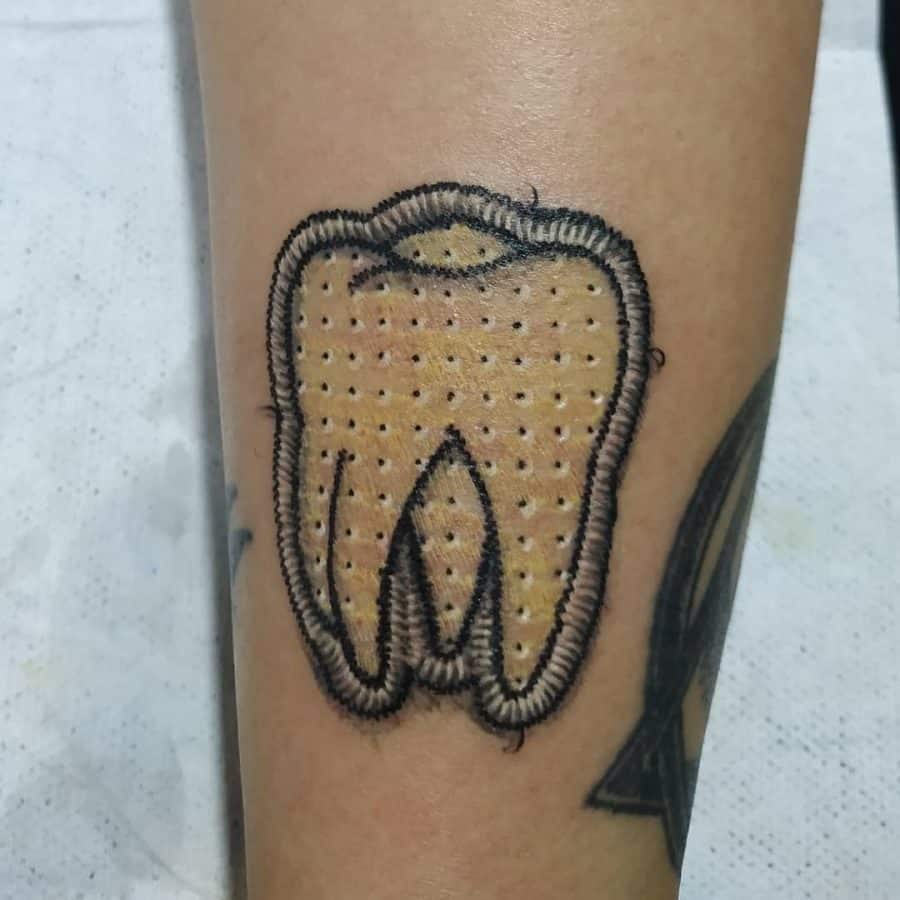 dentist-embroidery-tattoo-camilocfranco