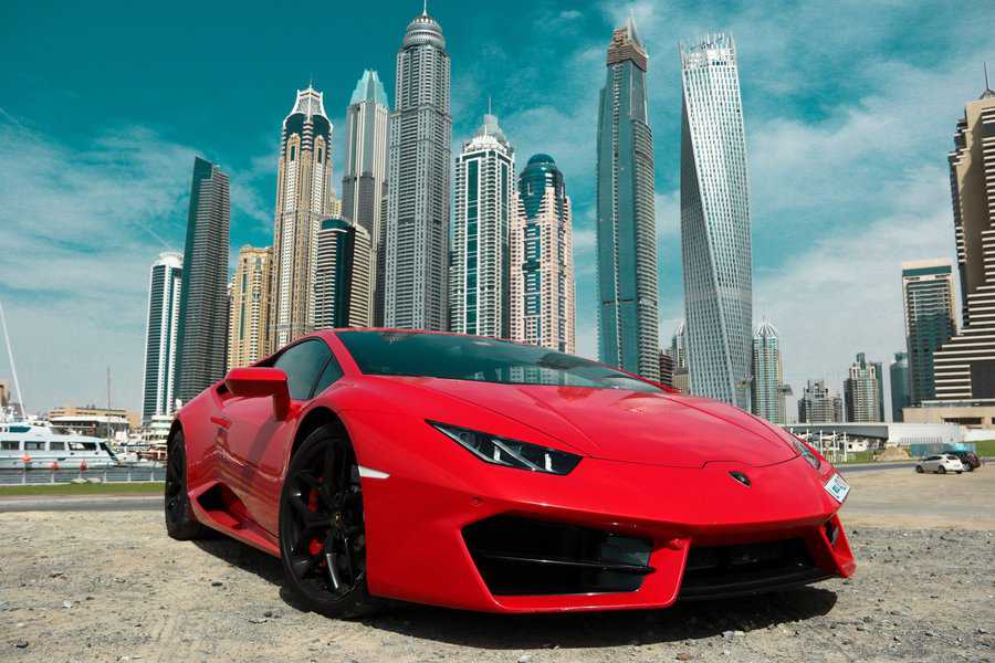 Dubai,,United,Arab,Emirates,-,May,8,,2017.,Red,Lamborghini