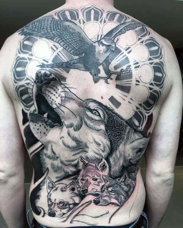 bird-with-howling-wolf-mens-full-back-tattoos