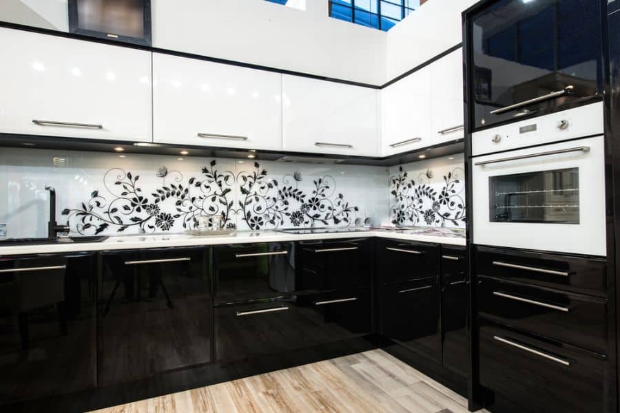 black and white kitchen floral design splashback 