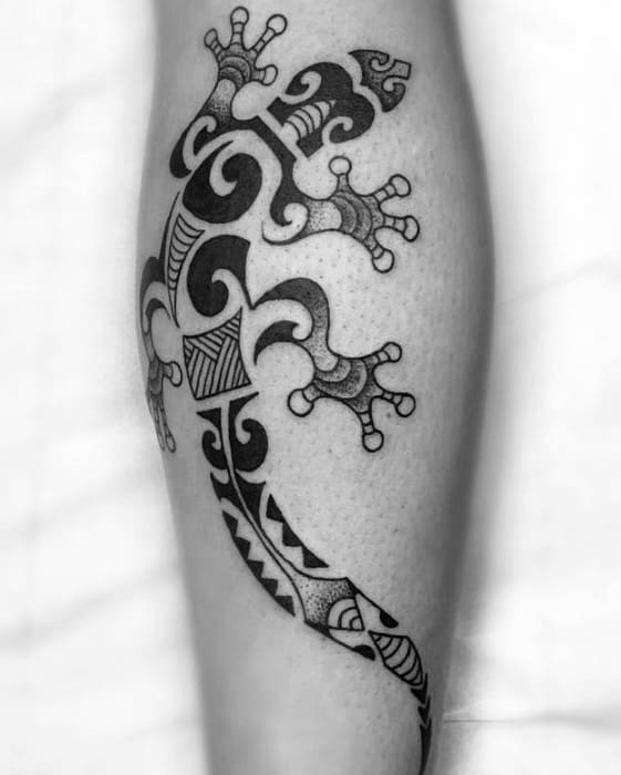 Black Ink Gecko Tribal Leg Tattoos Guys