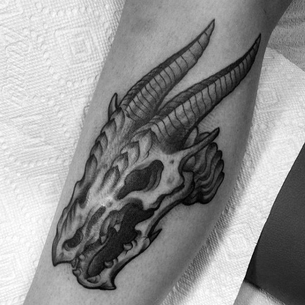 Black Ink Leg Dragon Skull Male Tattoo Designs