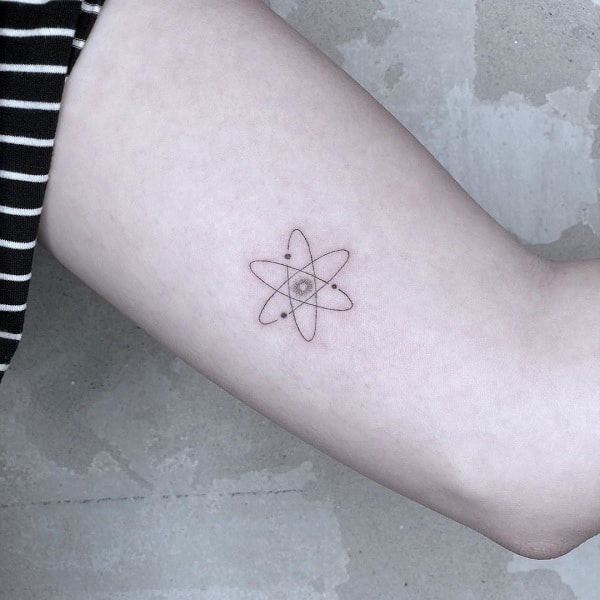 Временная переводная татуировка «Атом» - или неоновая светящаяся тату