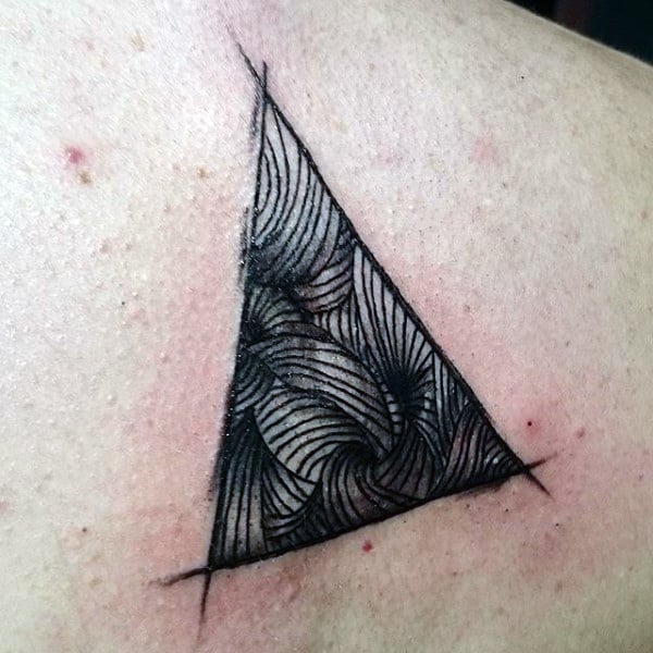 Black Knotted Swirls In Triangle Tattoo On Back For Men