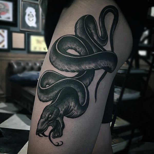 Black Snake 3d Animal Guys Tattoos On Thigh Of Leg
