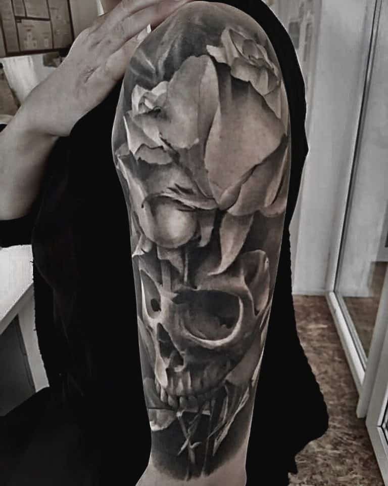 80 Cool Skull and Rose Tattoo Ideas [2023 Inspiration Guide]