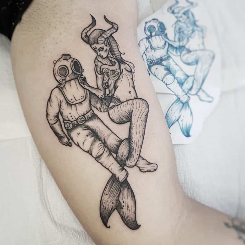 black-work-fine-line-sea-mermaid-tattoo-williandiaz.tattoo