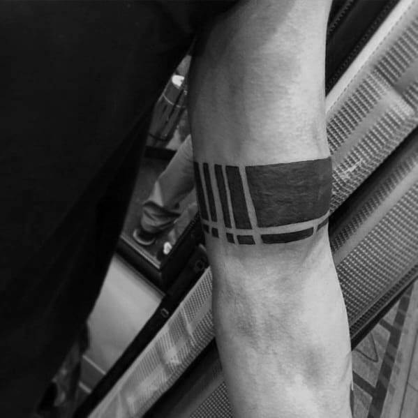 Blackwork Guys Armband Tribal Tattoo Design