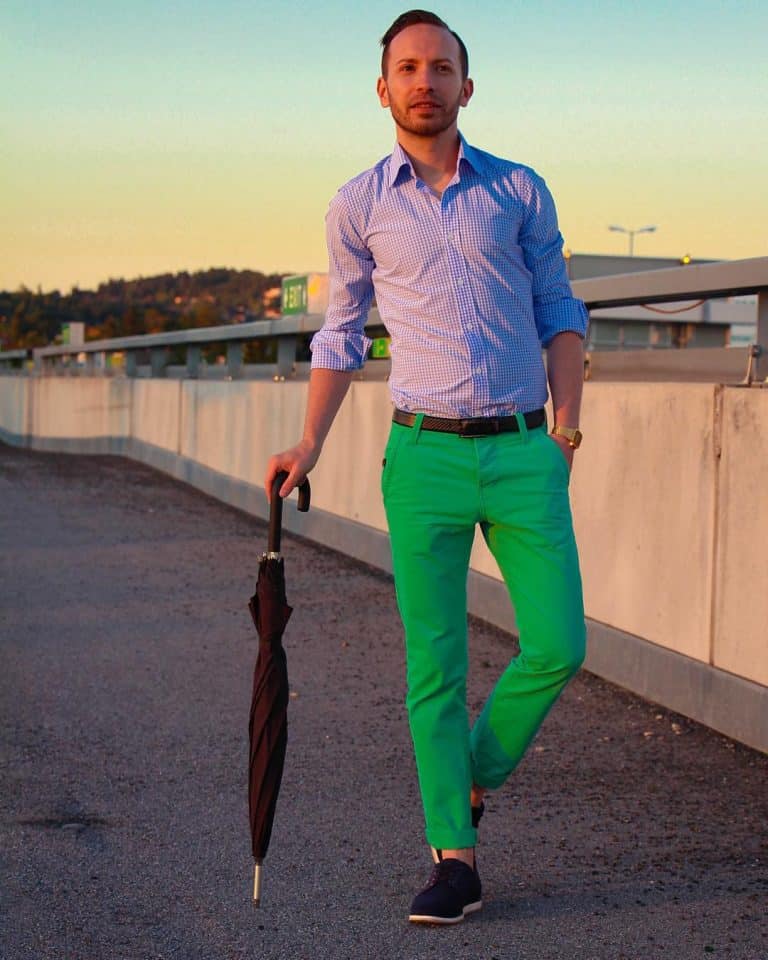 53 Best Men’s Green Pants Outfits [2024 Style Guide]