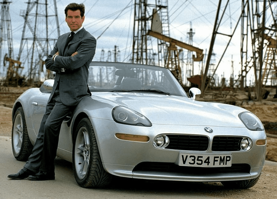 bmw-z8-the-world-is-not-enough