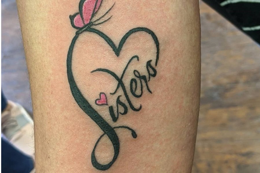53 meaningful sister tattoos to commemorate your relationship - Legit.ng
